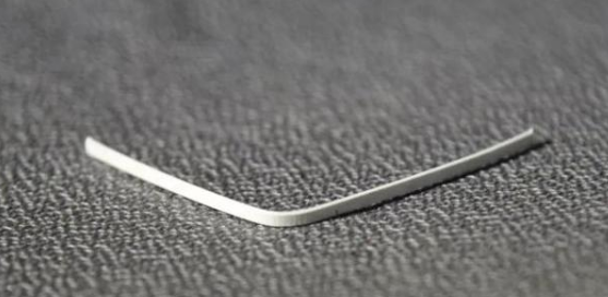 Hilbijartina adhesive heliya germ ji bo têl pira poz di mask